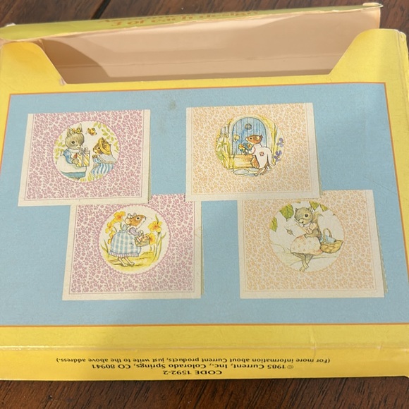 Current Note Card Assortment - Picture 8 of 10